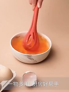 Multifunctional Hand Mixer Food Clip Kitchen Egg Whisk Food Plastic Whisk Baking Tool Egg Beater Milk Whisk hamster Clip