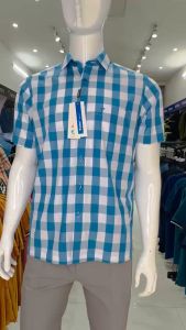 Áo sơ mi cộc tay Việt Tiến kẻ ô 1S6709 - Regularfit vạt ngang