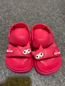 Sandal Anak Perempuan Ban2 Tali belakang Kuromi Kekinian