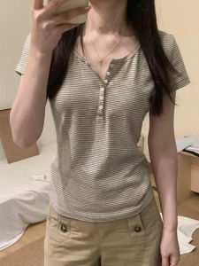 Vintage Striped U-Neck Short Sleeve Slim Fitting Summer T-Shirt