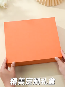 (ขายดี)ชุดของขวัญธุรกิจ ไดอารี่+ปากกา (และกระบอกน้ำ เฉพาะรุ่น L)พร้อมกล่องและถุงหิ้ว ชุดของขวัญของแจกผู้ใหญ่ ผู้บริหาร นักธุรกิจ พนักงาน ลูกค้า คู่ค้า ชุดสมุด ปากกา กระบอกเก็บความเย็น กล่องแข็งพร้อมถุง