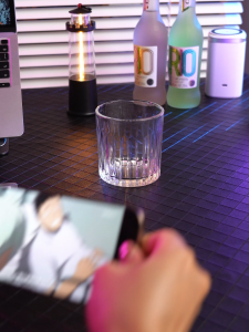 Oatsbasf Kevlar Pattern Shockproof Phone Case with Stand for iPhone 17 Pro Max/17 Pro/iPhone Air