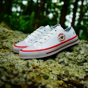 Sepatu Sneakers Warna Putih & Nyaman untuk Wanita Ukuran 36-41