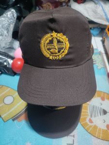 topi sekolah pramuka bordir kiri kanan bordir belakang pake rell dalam gersan mantap