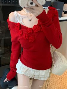 GUZILIAN | Red Flower One Shoulder Lace Knitwear Womens Autumn Winter Short Style Show Shoulder Inner Wear Design Slimming Effect