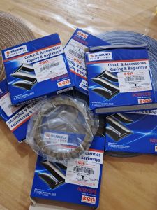 raider 150 genuine lining set carb and fi set.. (SGP).