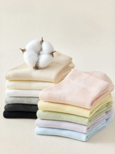 Moisture-Wicking Anti-Odor Cotton Socks