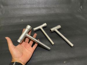 Kunci busi vespa biasa largeframe smallframe pts spesial darling corsa super sprint px excel tebel bagus bukan murahan kuat kunci 11 14 murah grosir eceran