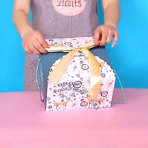 HM Goodie Bag Ulang Tahun Anak Motif Kartun Kotak Kado pita Tas Bingkisan Hadiah Anak Paper Bag Snack Hampers Ulang Tahun Souvenir Box Kue Tentengan Party Supplies