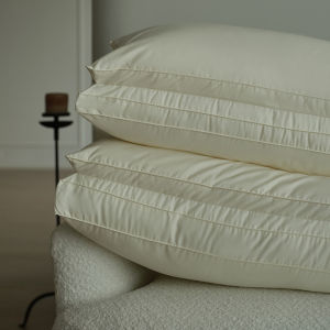 Soft Comfortable White Goose Down Pillow