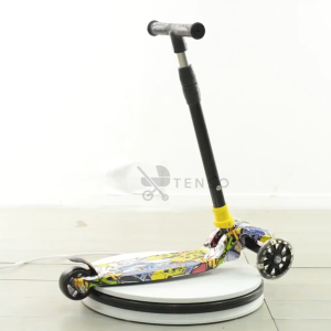 3 Wheels Scooter For Kids Outdoor Toy Folding Scooter With Flash Wheels Adjustable Height