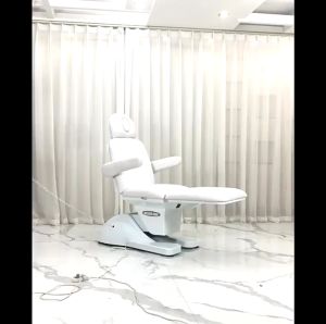 Professional Massage Chair with Adjustable Backrest - Ideal for Tattoo Bed and Salon Use Bed Beauty SPA Facial Bed Adjustable Treatment Massage Table Electric Lifting Beauty Cosmetic Bed