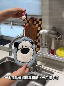 Móc Khăn Vải Nylon Co Giãn Có Khóa Kéo Đàn Hồi Tự Động Móc Khóa Móc Treo Khăn Trong Nhà Bếp Không Cần Khoan