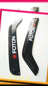 Vè che mưa gắn xe tải ben Thaco  Foton Forland 2.5T 3.5T FD490 FD600 vè che mưa Foton làm bằng nhựa dẻo đen dày đep.(