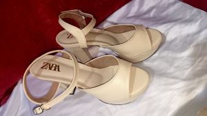 sandal heels hak tinggi 10cm kode R 001