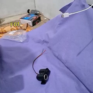 F01 ORIGINAL ADAPTOR MOBIL CAR MOTOR 2 USB COLOKAN ADAPTOR 3.1A SUPER FAST CHARGING CHARGER USB SOKE