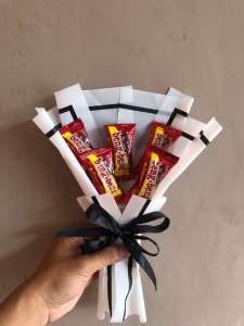 BUKET BENGBENG SHER IT ISI 5 KERTAS PUTIH