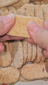 Kue Sagon Kelapa Panggang Isi 1 kg