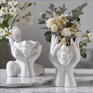 YESPERY Nordic Cream Style Vase Light Luxury Modern Sculptural Face Vase Wabi-Sabi Inspired Decor for Living Room