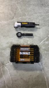 DeWalt | DEWALT DT70782-QZ McLaren collaboration flexible 33 piece set with cross shaped rice letters and six star batch heads