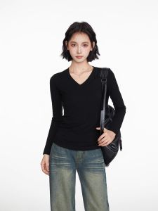 BAIDAIFEI | V-neck Straight Shoulder Slim-fit Cropped Short-sleeve Cotton T-shirt