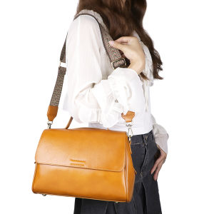 Hoàng Gia Bagger Giày nữ chất liệu da thật Túi đeo chéo thời trang cổ điển Túi xách sức chứa lớn với hai dây đeo vai 1881