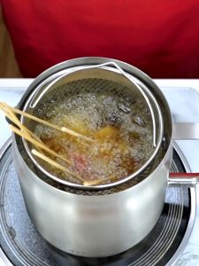 Titlis Multifunctional Premium Oil Strainer Stainless Steel 304 SUS Suitable All Stove 1.5L/2.0 L