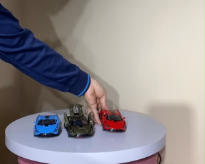 3221D Mô hình xe ô tô kim loại tỷ lệ 1:32 (KT 15x6.5x4cm)