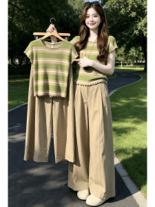 Shalldoer | Slimming Green Stripe Knit Shortsleeve and Long Pants Set