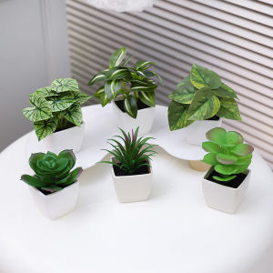 6 ชิ้นต้นไม้ประดิษฐ์บอนไซสีเขียวอมเขียวเหมาะสำหรับบ้านร้านอาหารสำนักงานเดสก์ท็อปและตกแต่งขอบหน้าต่าง
