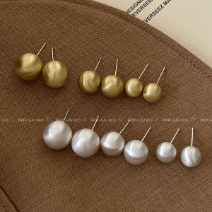 French Textured Metal round Ball Earrings Womens Fashion Retro Design Sensation Earring Small Niche Design  out