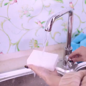 COMBO 2 MIẾNG MÚT BỌT BIỂN RỬA CHÉN MÀU TRẮNG Mút Xốp Melamine Lau Chùi