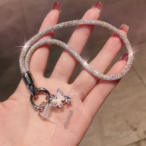 สร้อยข้อมือคริสตัลเจ้าหญิง Zeng พร้อมจี้ผีเสื้อโลหะสั้น เครื่องประดับโทรศัพท์มือถือ กระเป๋า ชุบเงิน ชุบทอง ชุบเงิน