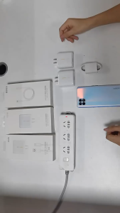 Longhe OPPO 65W fast charging intelligent temperature control charger(super VOOC )