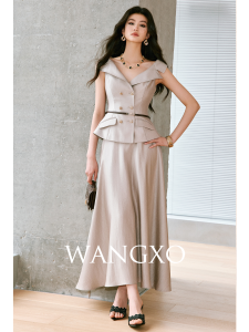 WANGXO | Áo Khoác Pha Lụa Sáng Bóng Chân Váy Xòe Cao Waisted