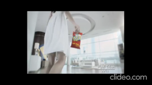 Camilan / Makanan Ringan Iyes Kacang Telur Rasa Bawang Jagung Pedas Balado 90 Gram