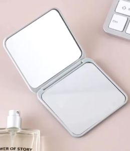Cermin Lipat Portable Untuk Rias Make Up Wajah