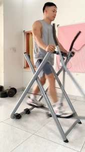 Máy chạy bộ trên không cỡ lớn cho cơ thể và sức khỏe của bạn liên tục với máy chạy bộ hỗ trợ trong lượng lên đến 120 kg.