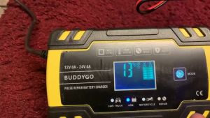 FAST DELIVERY FUNCHOI Charger Aki Mobil dan Motor Digital Intelligent Auto Repair Charger 12V