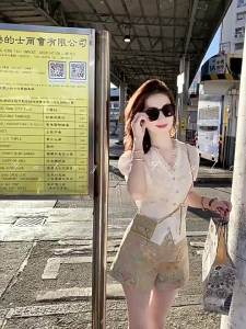 Chic Lace Short Sleeve Top Summer New