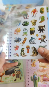 (Ngẫu Nhiên) Sổ Sticker Nổi 3D Tung Tung Sahur – Vừa Dán Vừa Viết Trend Meme Hài Cho Bé Mới Nhất 2025