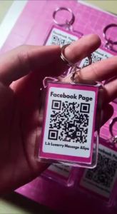 Personalized QR Code Keychain with Customizable for Identification or Information Access | QR Code for Banks