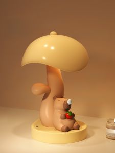 Cute Capybara Bedroom Nightstand Lamp Modern Simple Style Resin Animal Shape Desktop Decoration Gift for Girls Moving in Birthday