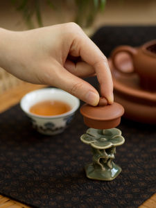 Retro Ceramic Tea Pet Purple Sand Pot Tea Pot Lid Tray Wave Pattern Chinese Style Sculpture Display Piece Yueyao Blue Porcelain