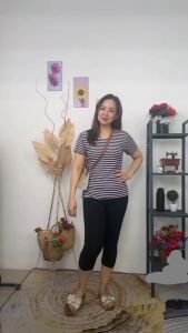 Oblong Kaos Basic Wanita ABG Dewasa T-shirt Cewek Baju Kasual Simple Harian-Atasan Motif Salur Polos