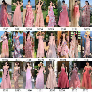 ชุดเดรสยาวลายดอกไม้สีชมพูสำหรับผู้หญิงในช่วงฤดูร้อนปี 2024 สไตล์วันหยุด แขนกุด กระโปรงทรงเอ เดรสยาวคลุมเข่า