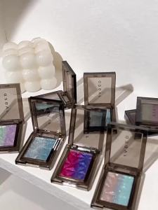 Chameleon Gradient Eyeshadow Palette Glitter Smokey Silver Blue Highlighter Metallic Pearlescent Eyes Makeup Lasting Brightening