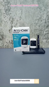 Accu-chek Instant Starter Kit Blood Glucose Meter Machine accuchek accucheck check InstantS 罗氏血糖机
