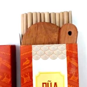 Combo 10 đôi Đũa Kim Giao Cúc Phương (Đũa tròn Dài 27cm) kèm Vá xới cơm và Mui xào nấu gỗ quý Kim Giao - Vườn Đặc Sản Ninh Bình