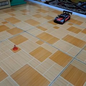 Xe ô tô điều khiển từ xa tỉ lệ 1:24 tốc độ cao sóng 2.4G drift car đồ chơi trẻ em xe sử dụng pin sạc 3.7v 14500 500mah